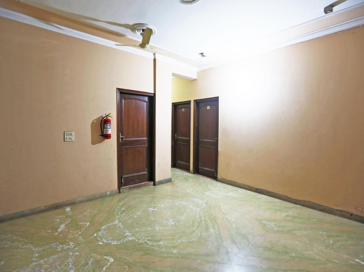 OYO 72429 New Abhinandan Hotel Amroha Buitenkant foto